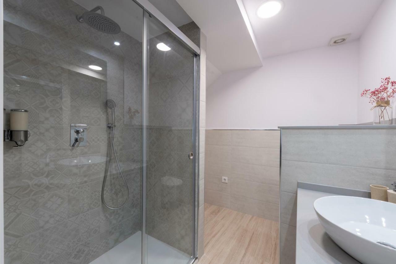 Apartamentos Mar De Fondo Muxia Buitenkant foto