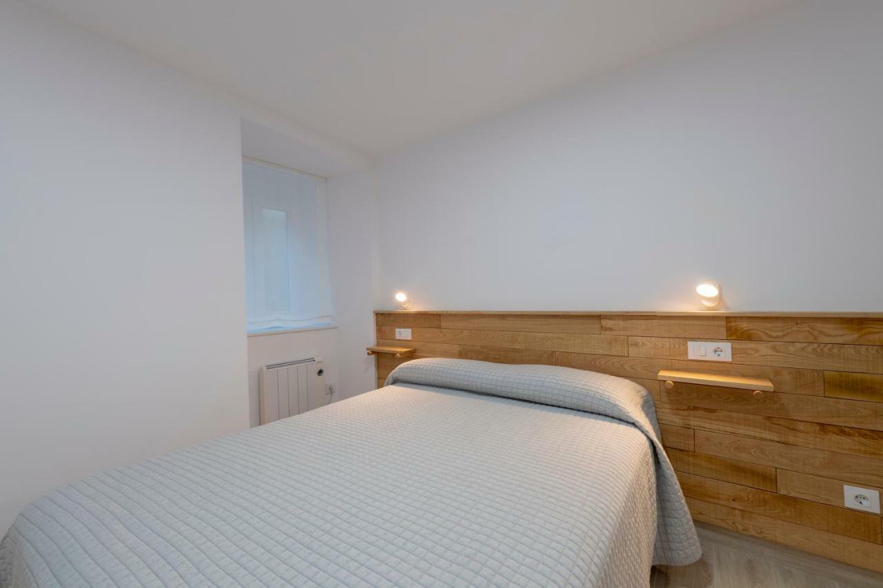Apartamentos Mar De Fondo Muxia Buitenkant foto