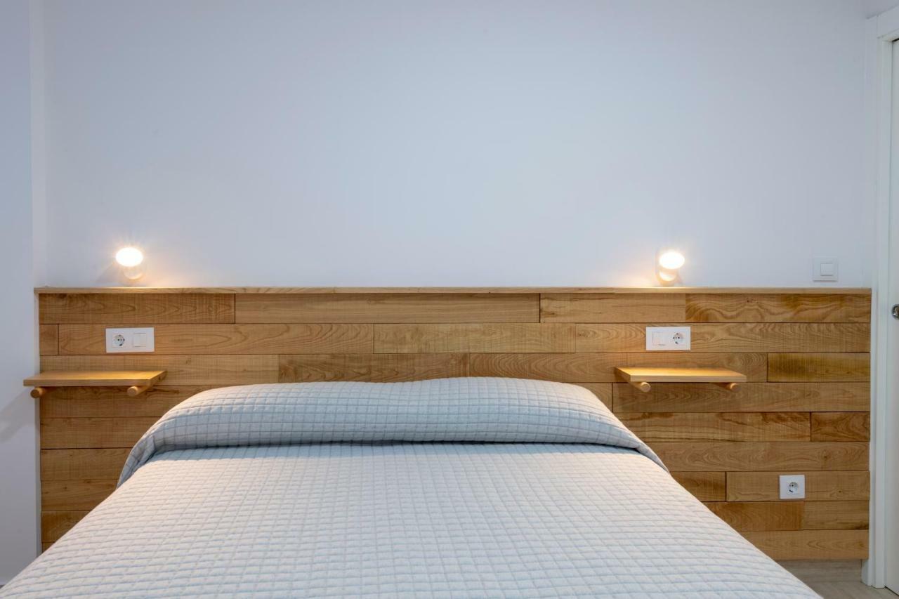 Apartamentos Mar De Fondo Muxia Buitenkant foto